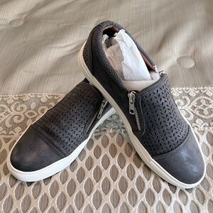 Report Footwear Alexa Slip On Shoes 8